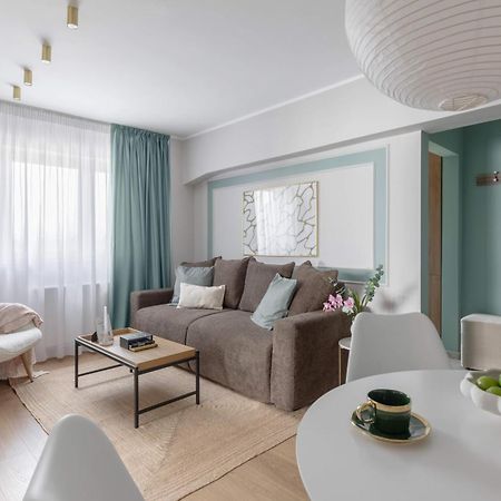 Holt - Sublime Minty Green 1Br On The Park Boekarest Buitenkant foto