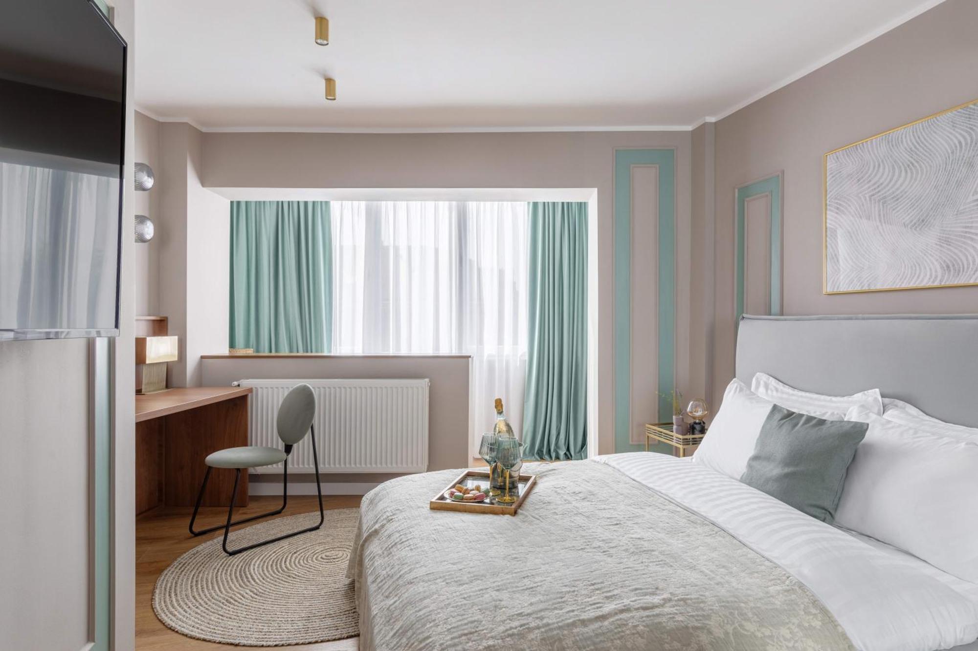 Holt - Sublime Minty Green 1Br On The Park Boekarest Buitenkant foto